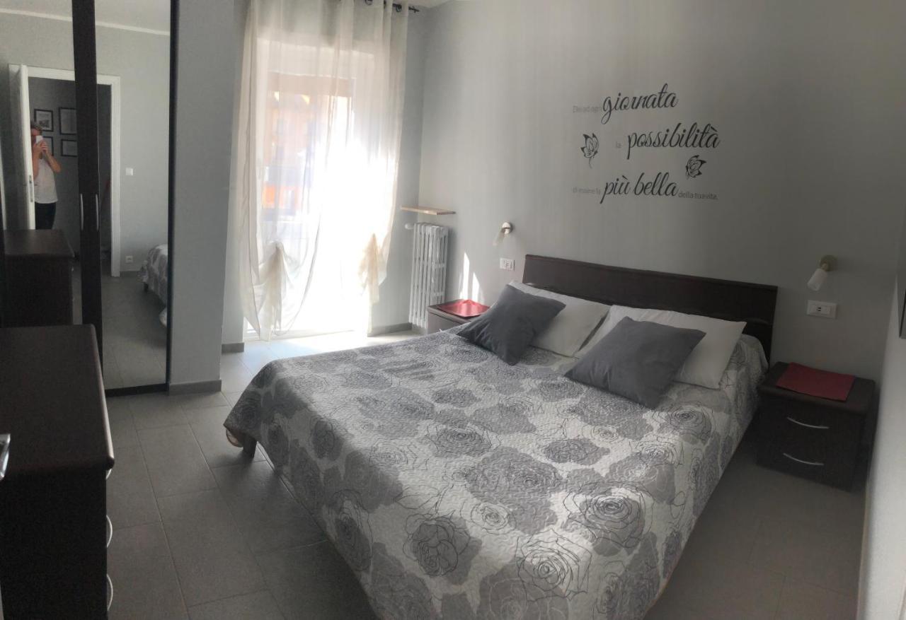 La Casa Di Monicamos Apartment *