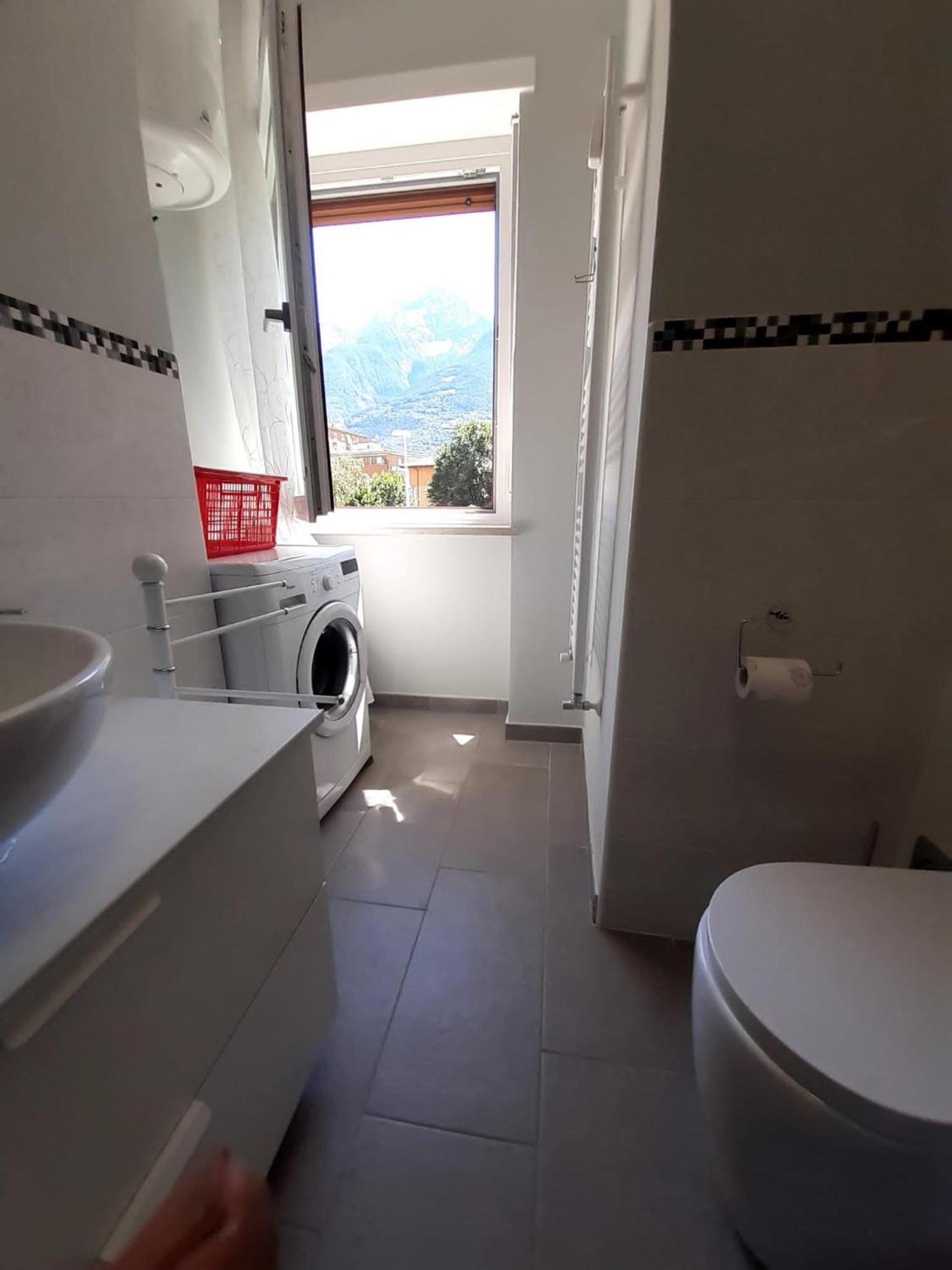 La Casa Di Monicamos * Aosta
